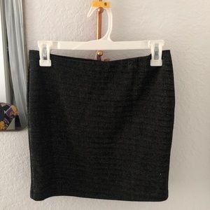 Forever 21 Gold and Black Bodycon Miniskirt